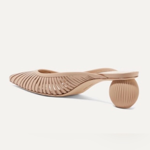 ✨Cult Gaia ✨ Beige Women's Alia Mules - Picture 3 of 12